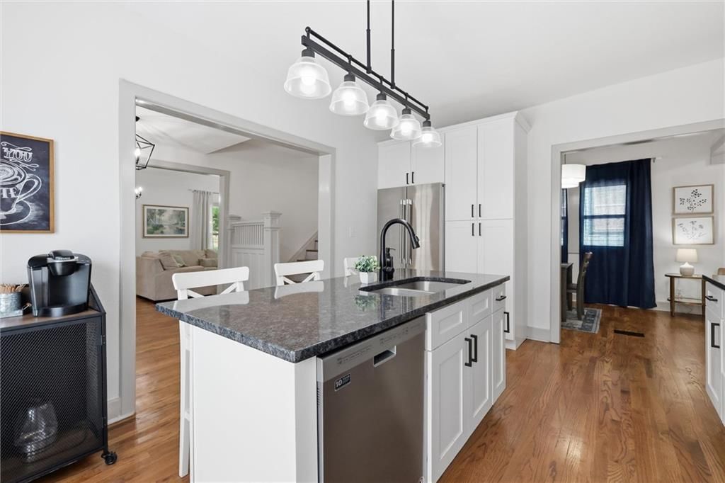 4333 Harrison Street — photo 9