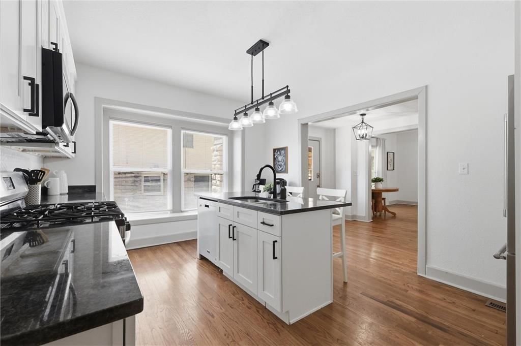 4333 Harrison Street — photo 10