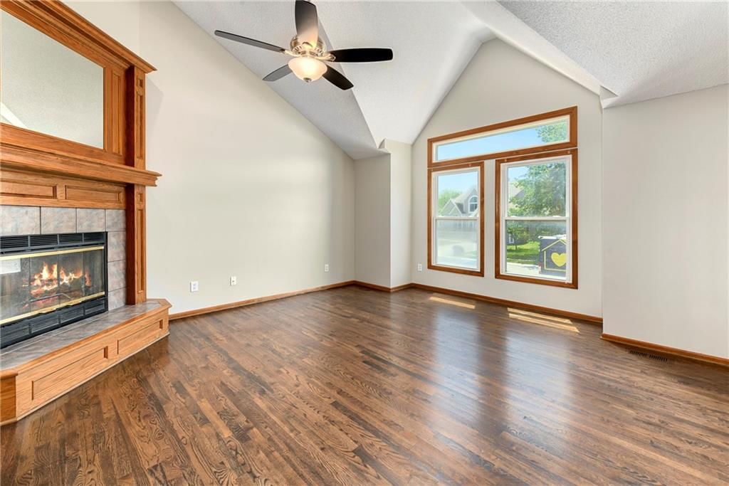 146 W Colleen Drive — photo 6