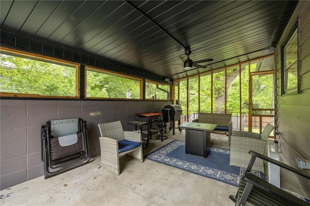 1030 Anderson Street — photo 7