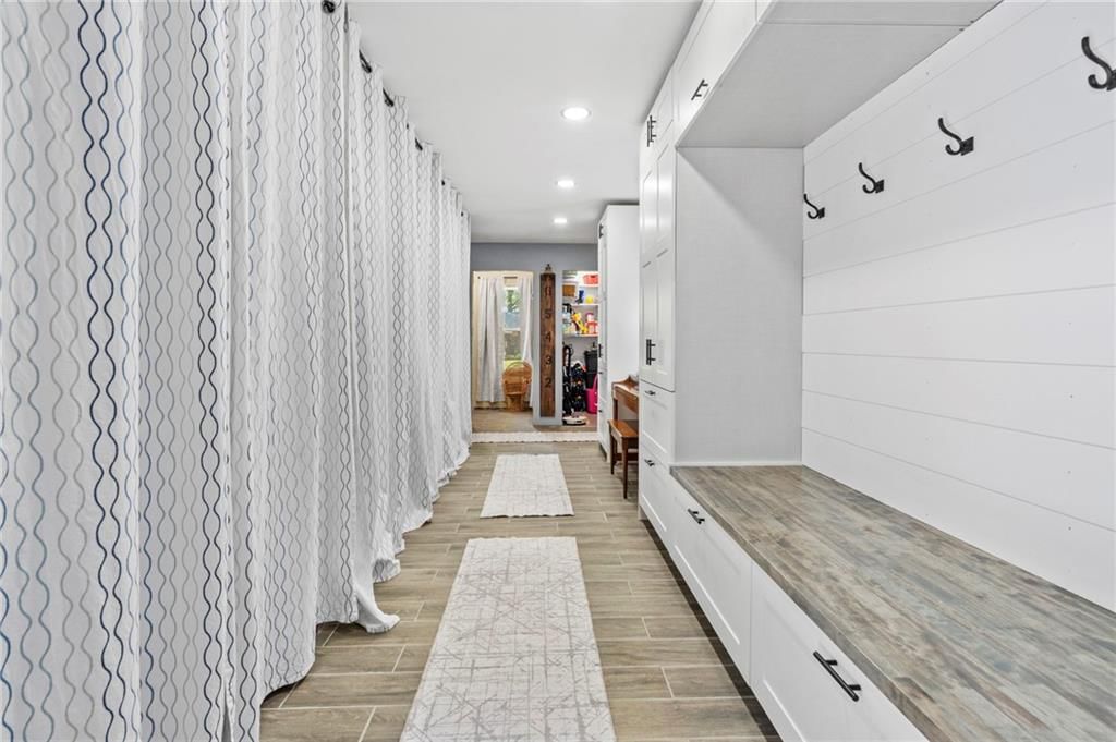 801 Shona Drive — photo 32