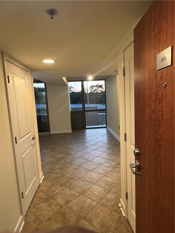 600 E Admiral Boulevard — photo 59