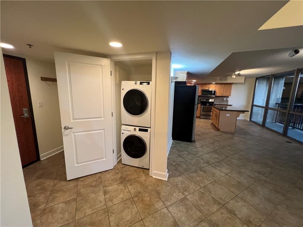 600 E Admiral Boulevard — photo 61