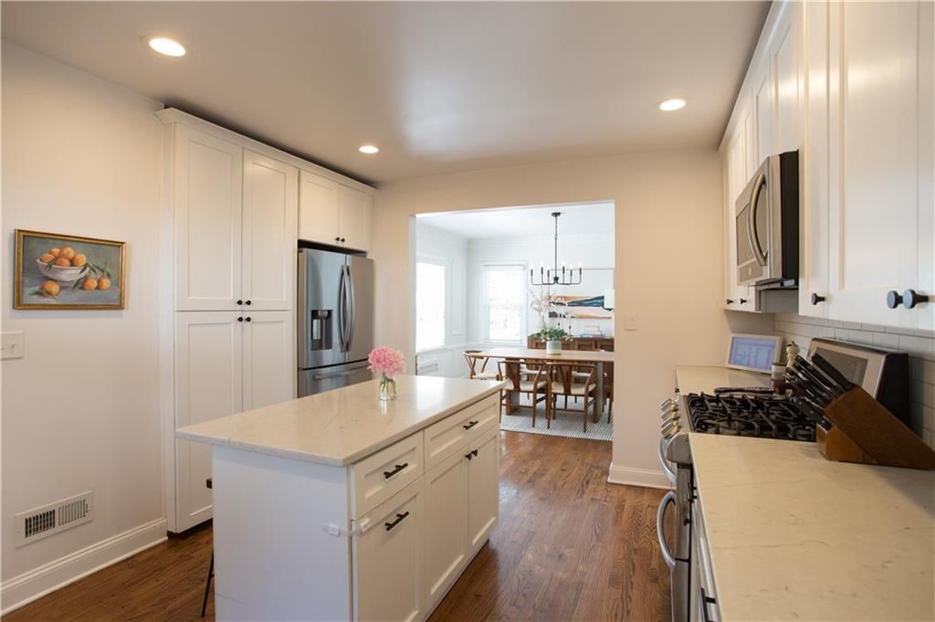 3 E 68th Terrace — photo 16