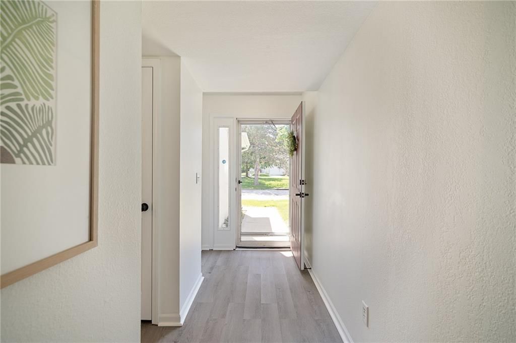 4612 NE Whispering Winds Drive — photo 17