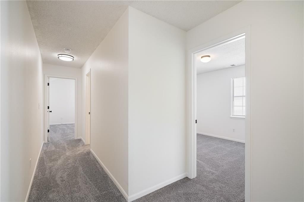 4612 NE Whispering Winds Drive — photo 26
