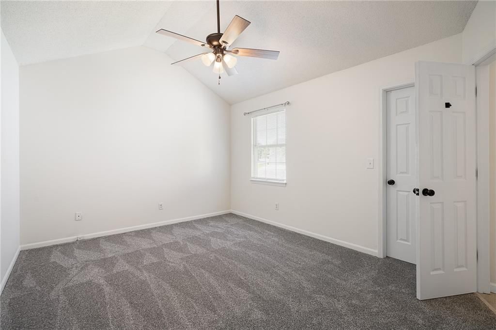 4612 NE Whispering Winds Drive — photo 27