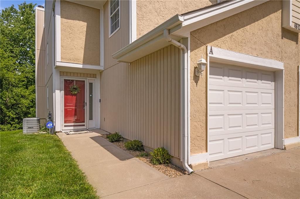 4612 NE Whispering Winds Drive — photo 43