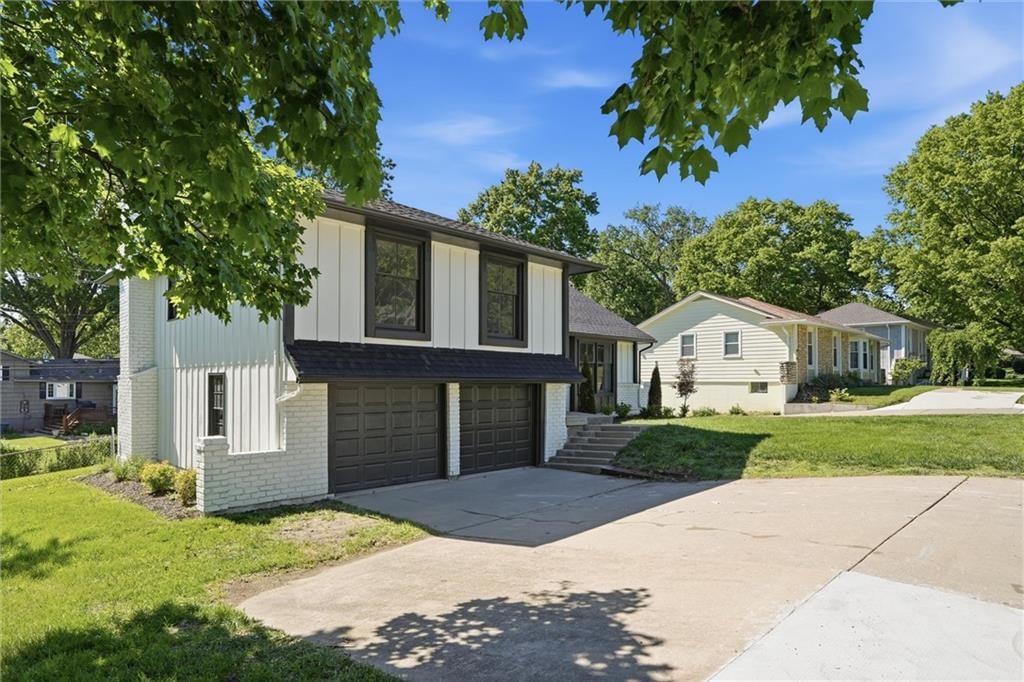 10200 Nall Avenue — photo 4