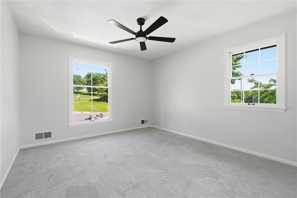 10200 Nall Avenue — photo 19