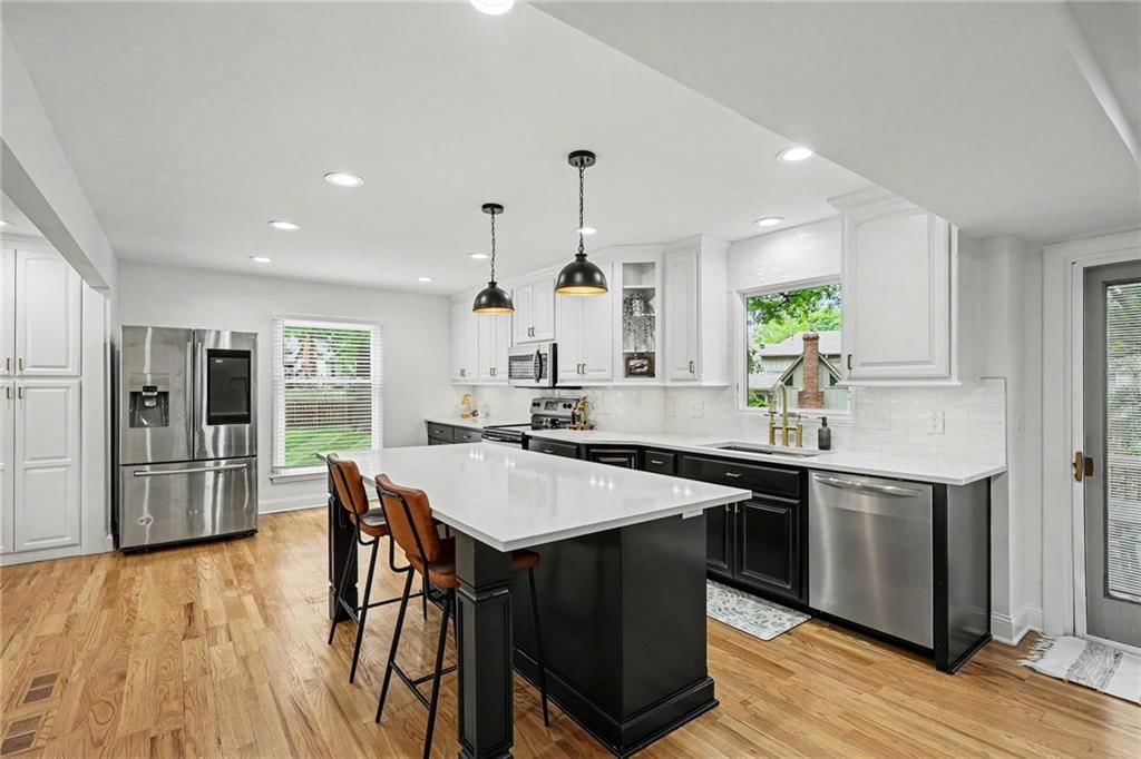 8004 WESTGATE Drive — photo 9