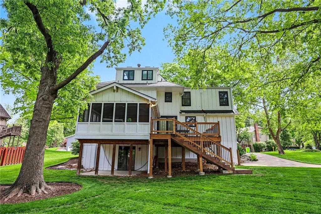 8004 WESTGATE Drive — photo 30