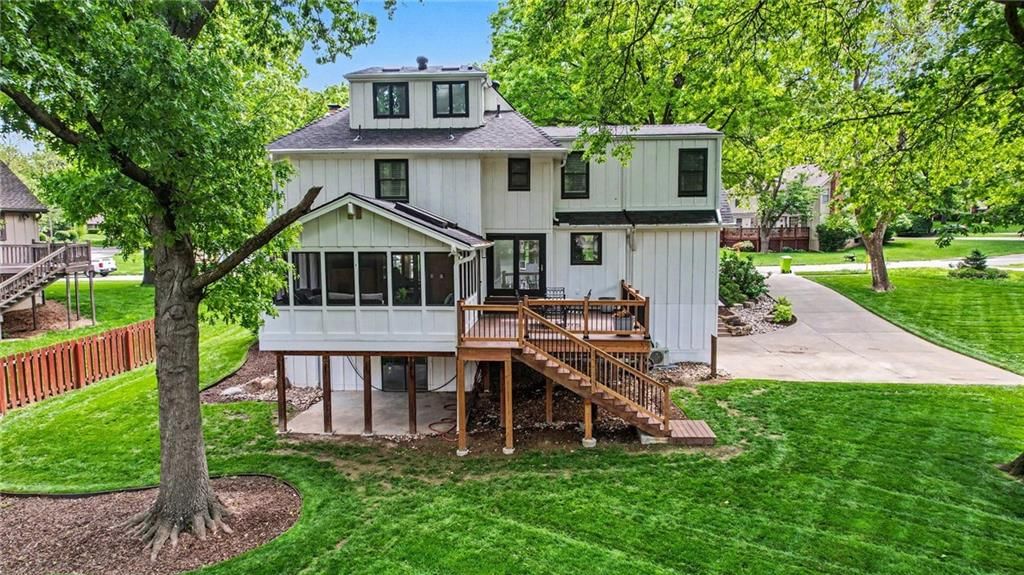 8004 WESTGATE Drive — photo 36