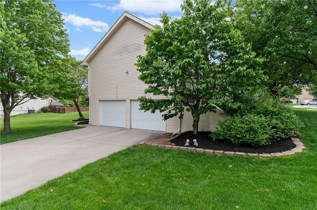 8903 NE 109TH Street — photo 25