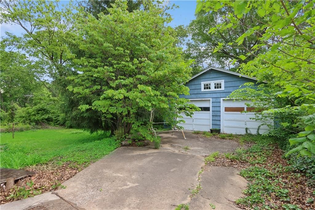 3605 S Norwood Avenue — photo 14
