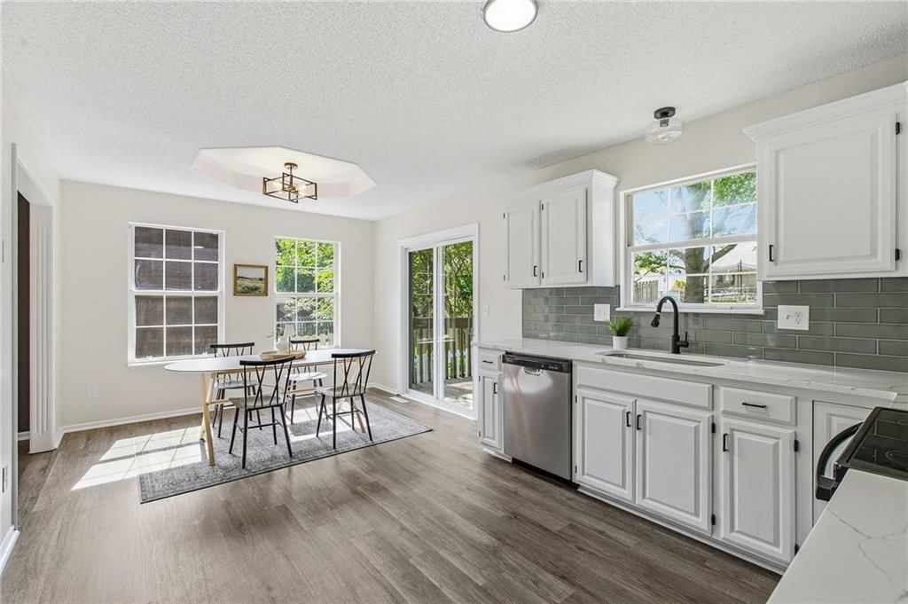612 SE Bugle Court — photo 11