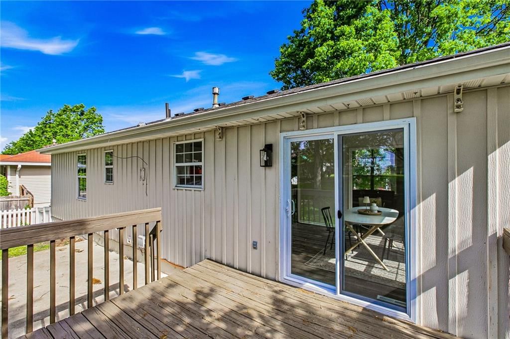 612 SE Bugle Court — photo 31