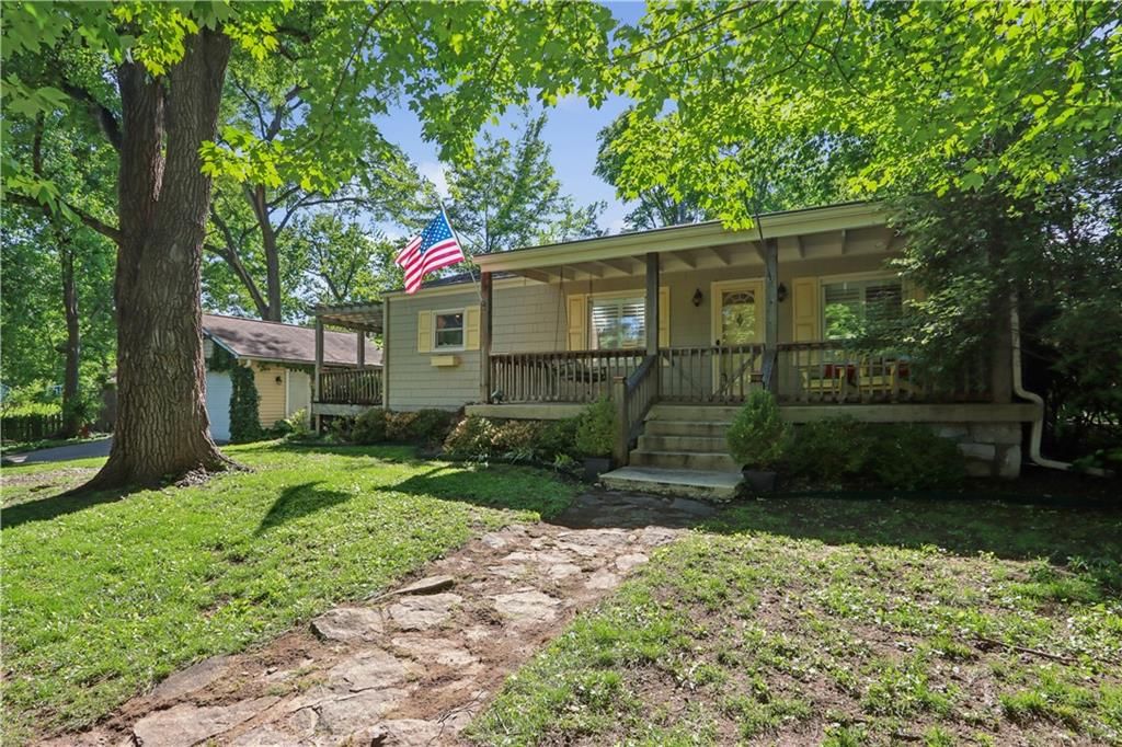 7116 Walnut Street — photo 1