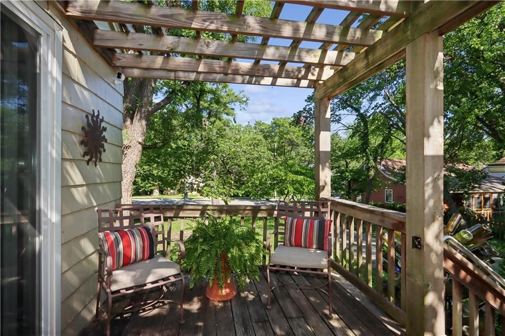 7116 Walnut Street — photo 24