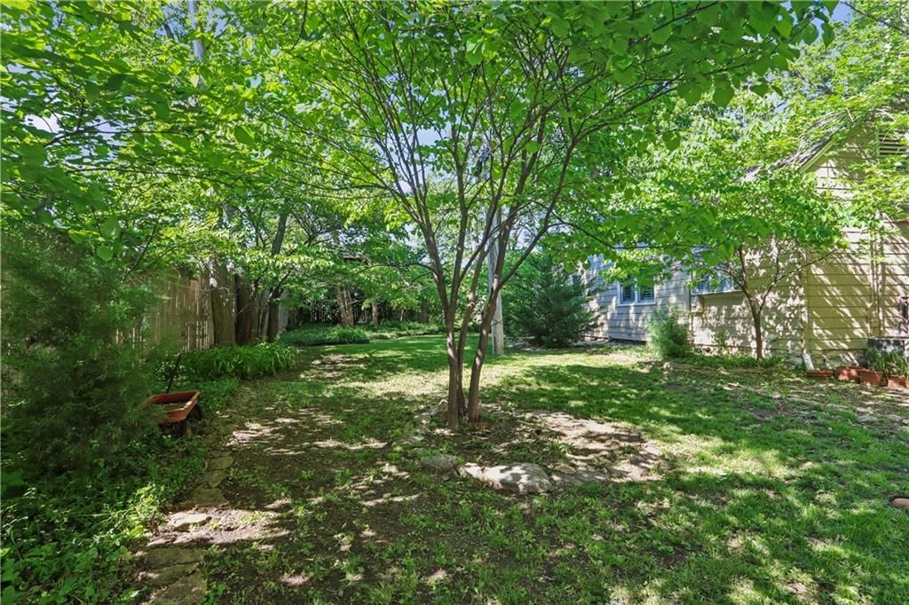 7116 Walnut Street — photo 26