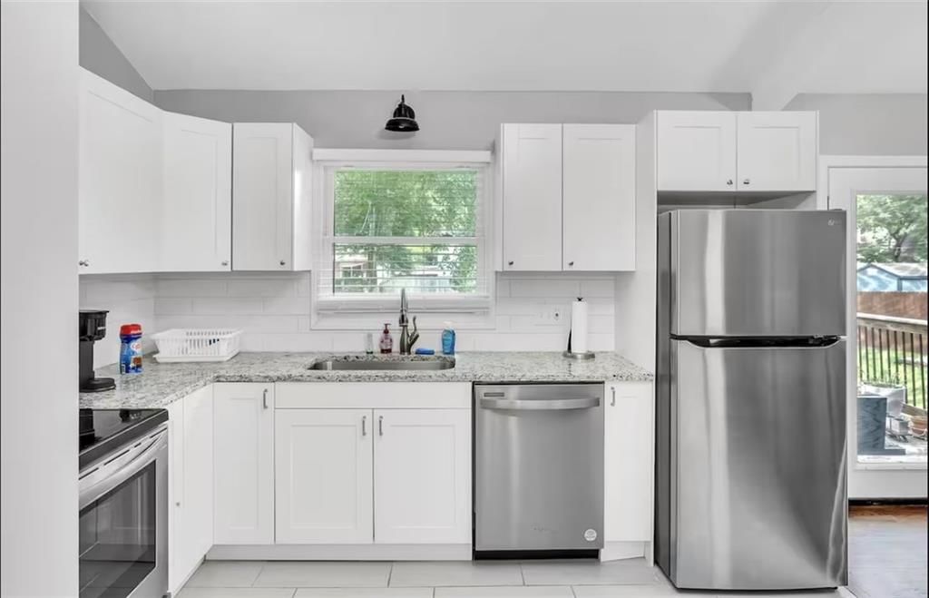 9010 Eby Drive — photo 13