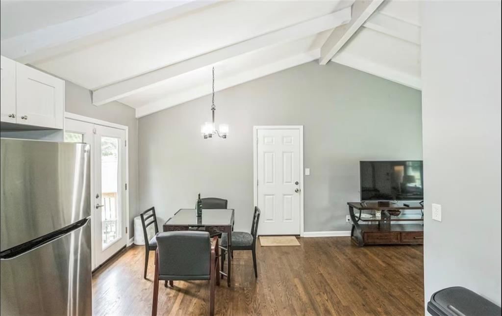 9010 Eby Drive — photo 17