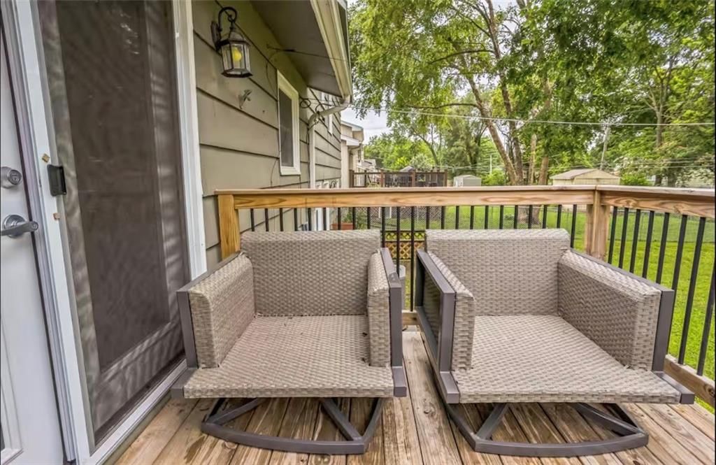 9010 Eby Drive — photo 27