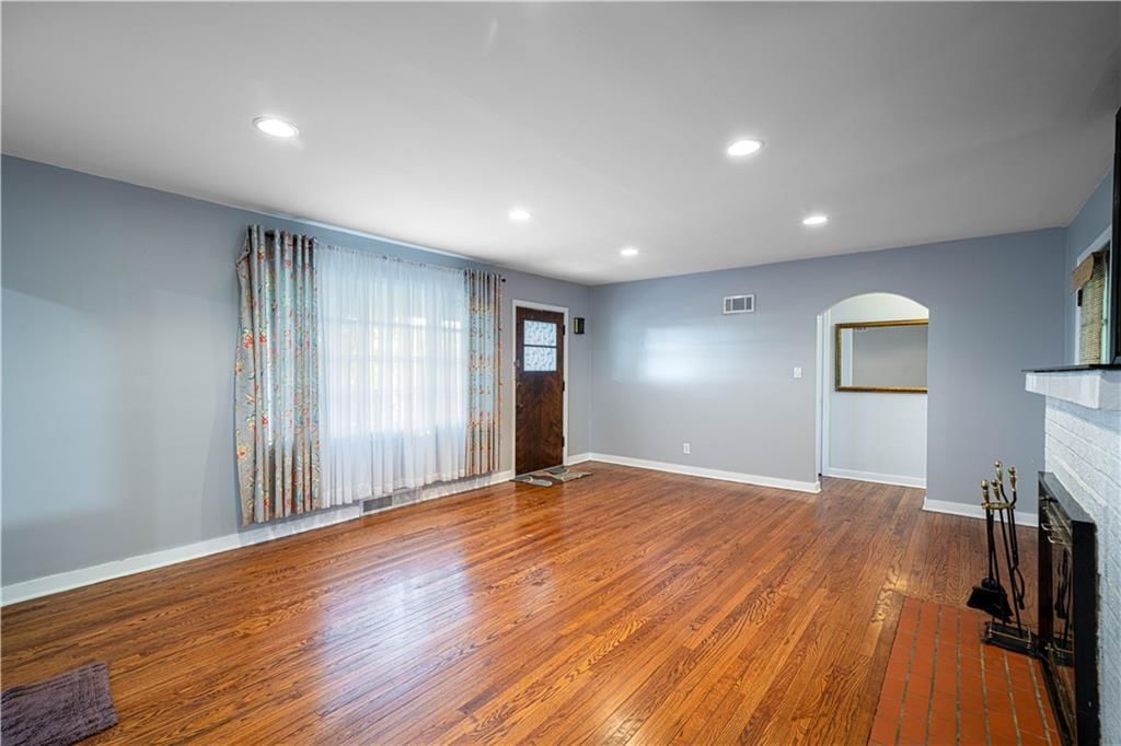 1703 S 40th Street — photo 4