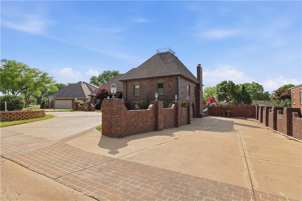 16701 E George Franklyn Drive — photo 4