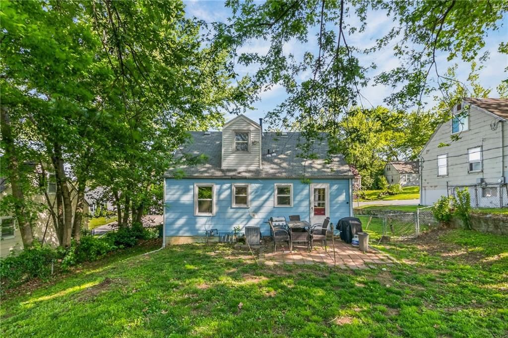656 Thornton Street — photo 5