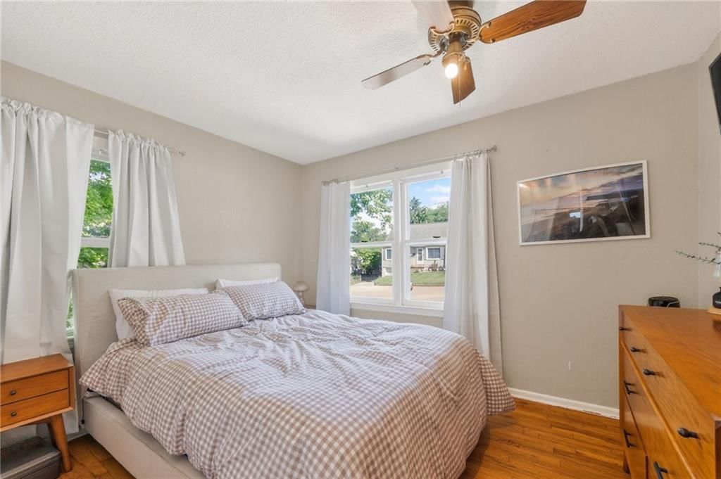 656 Thornton Street — photo 14