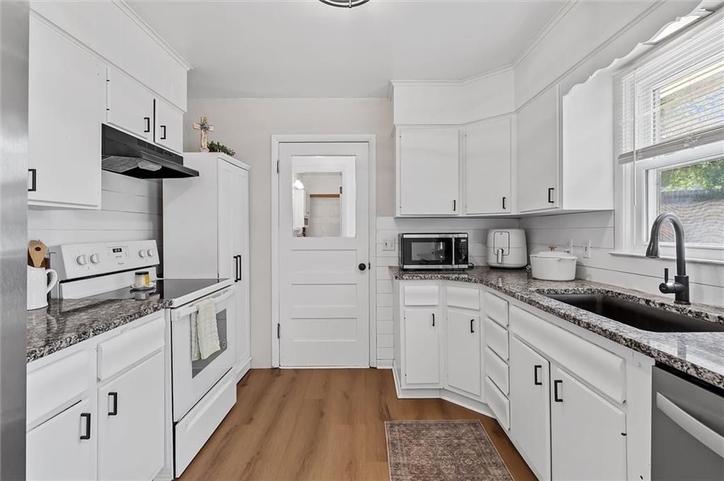 713 S Camden Street — photo 10