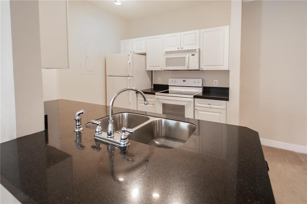 11604 Tomahawk Creek Parkway — photo 18