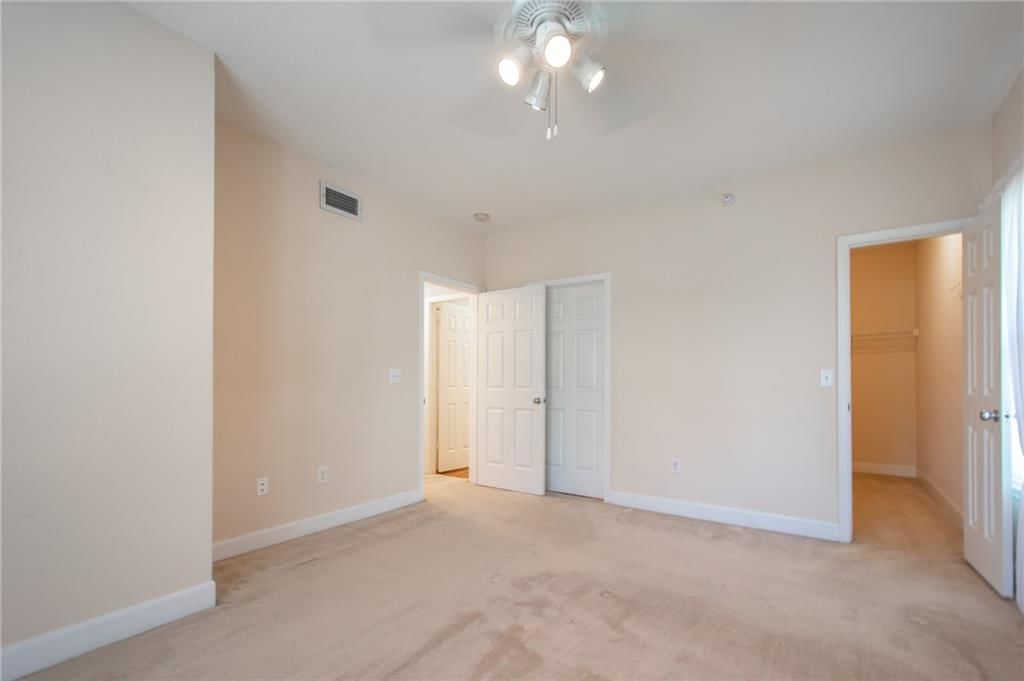 11604 Tomahawk Creek Parkway — photo 30