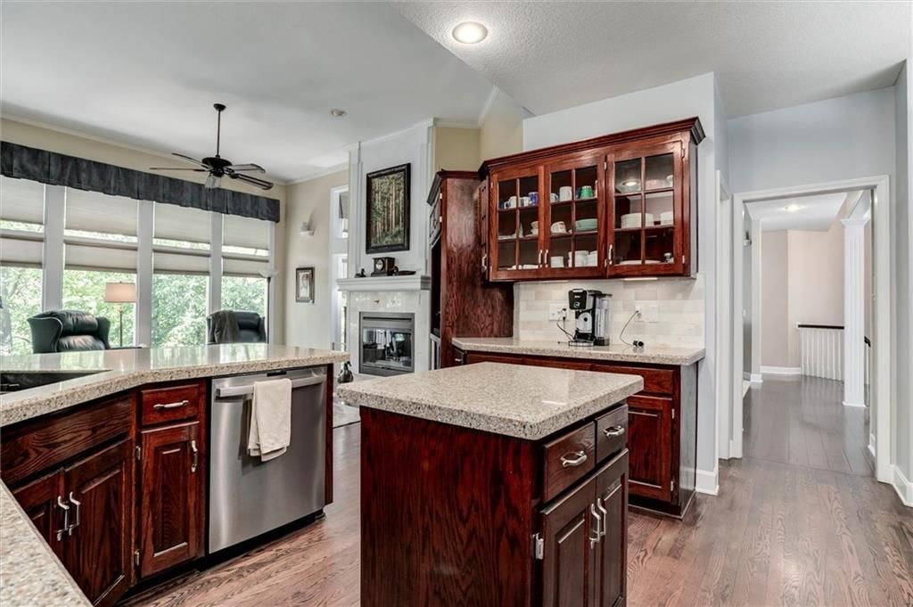 7611 Eicher Drive — photo 7