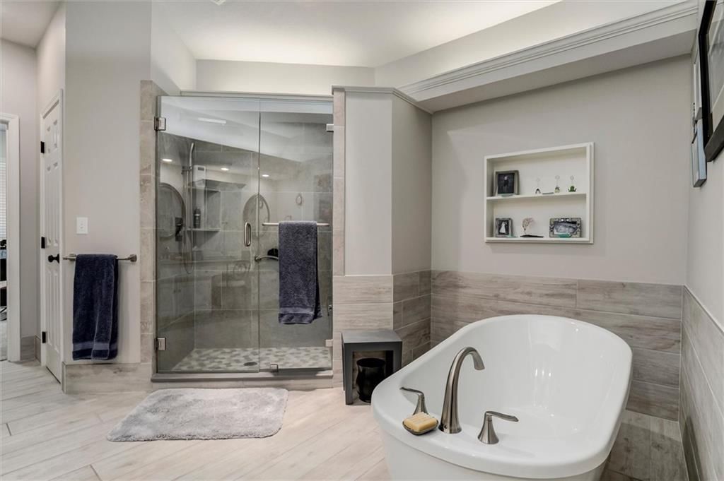 7611 Eicher Drive — photo 16
