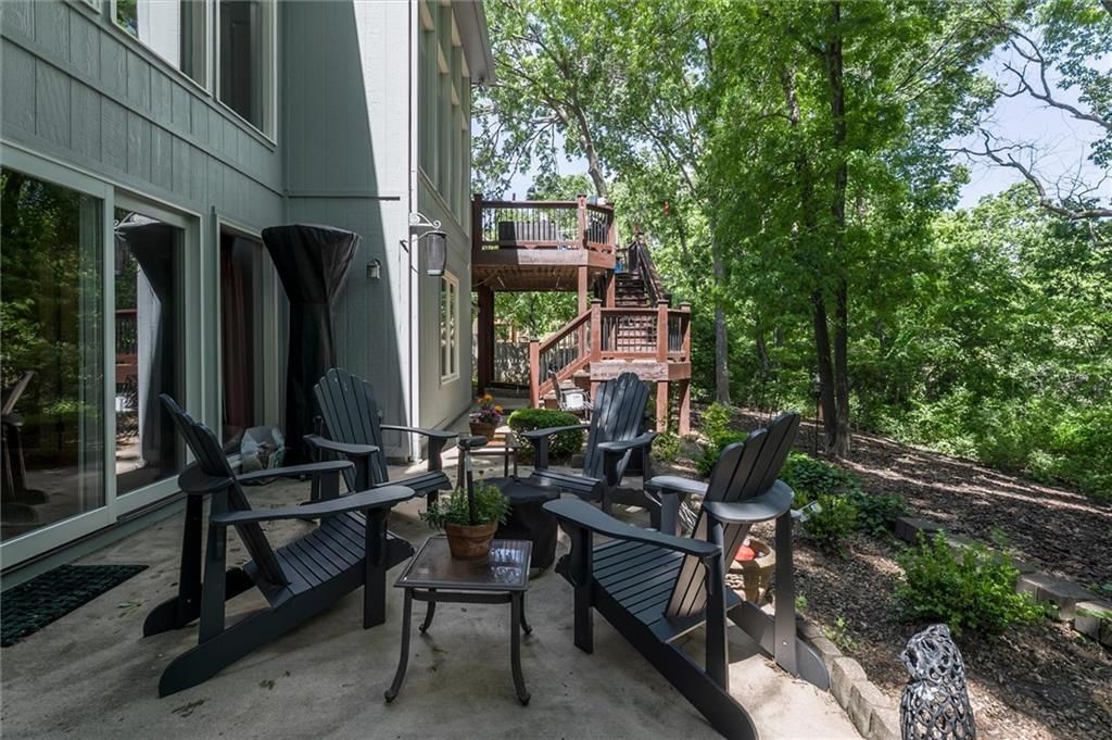 7611 Eicher Drive — photo 32