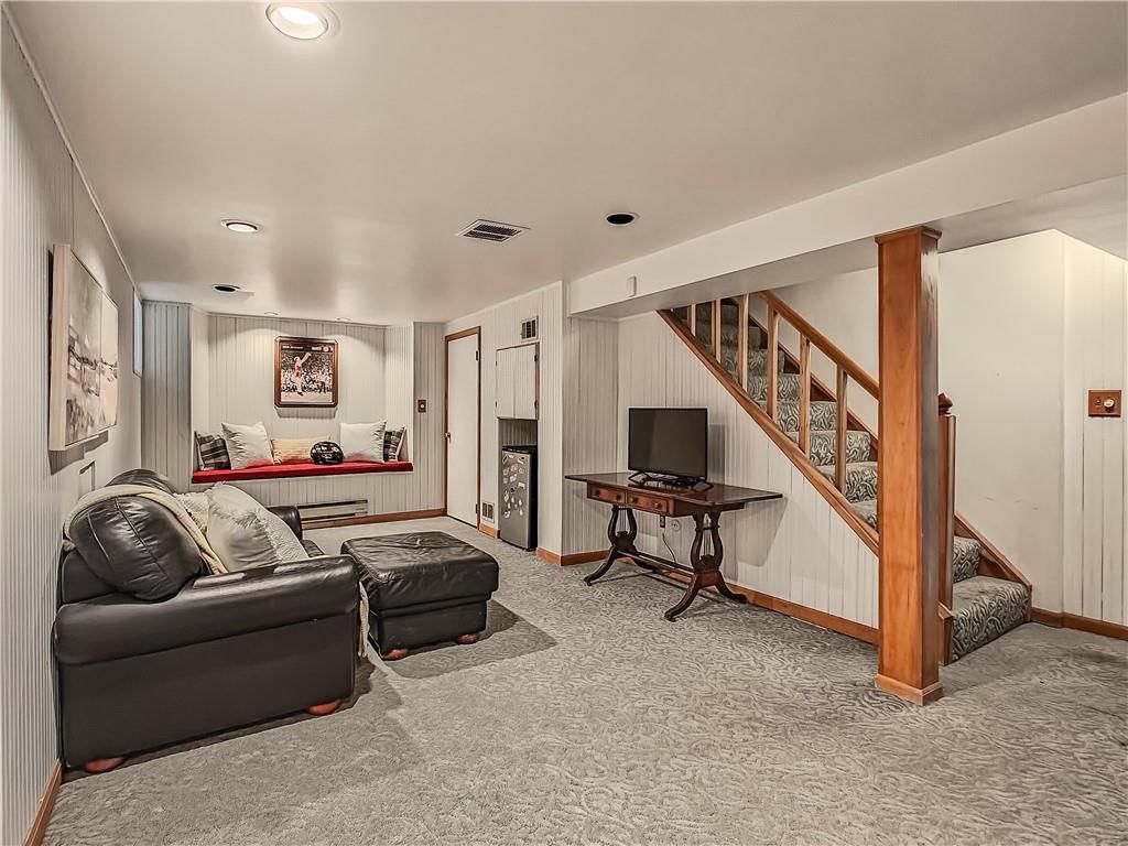 1292 W 72 Terrace — photo 53