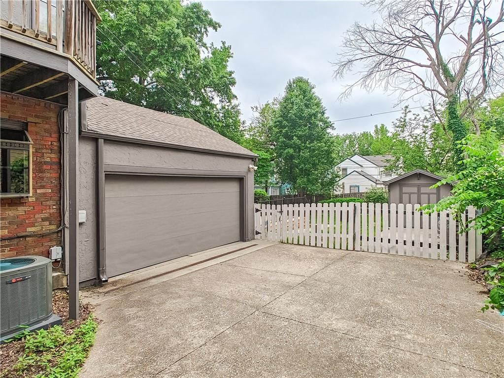 1292 W 72 Terrace — photo 56
