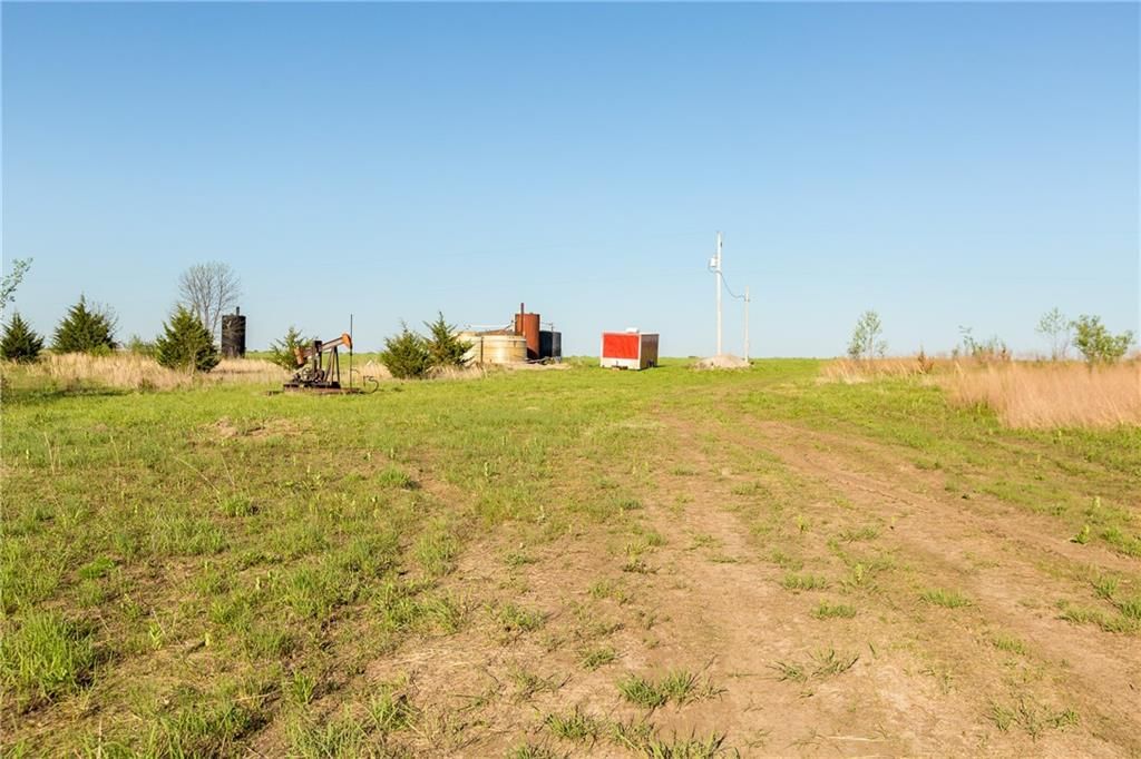 001 Stanton Road — photo 41