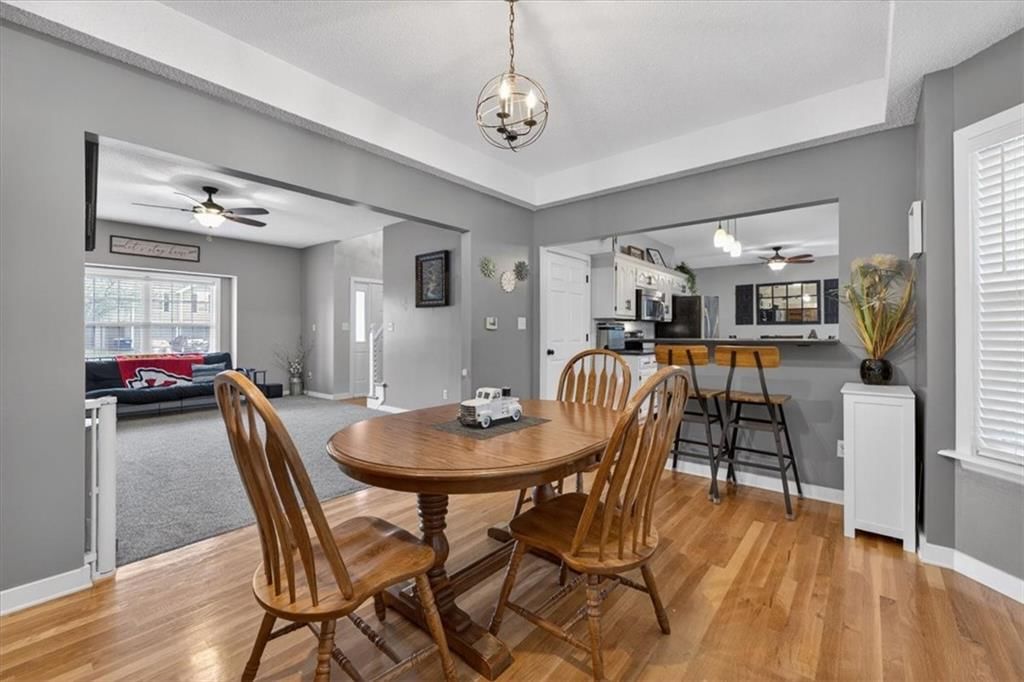908 NE Michael Drive — photo 13