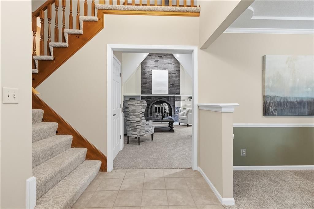 11683 GRANT Drive — photo 6
