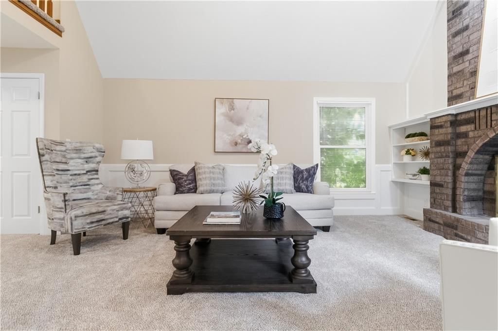 11683 GRANT Drive — photo 9