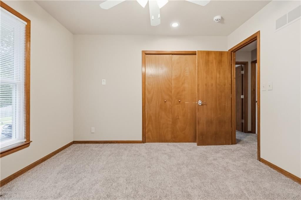 11683 GRANT Drive — photo 24