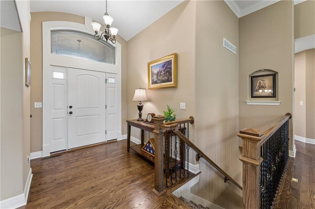 17218 W 197TH Place — photo 2