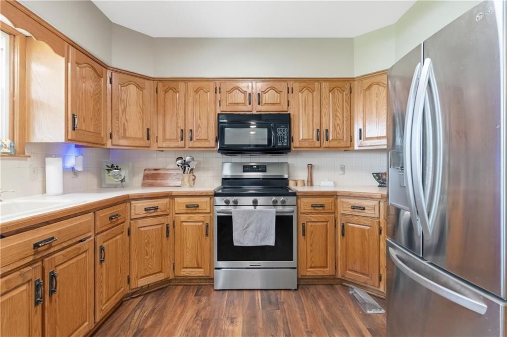 17429 Coffin Road — photo 12