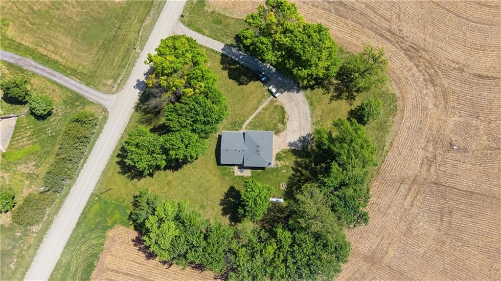 17429 Coffin Road — photo 35