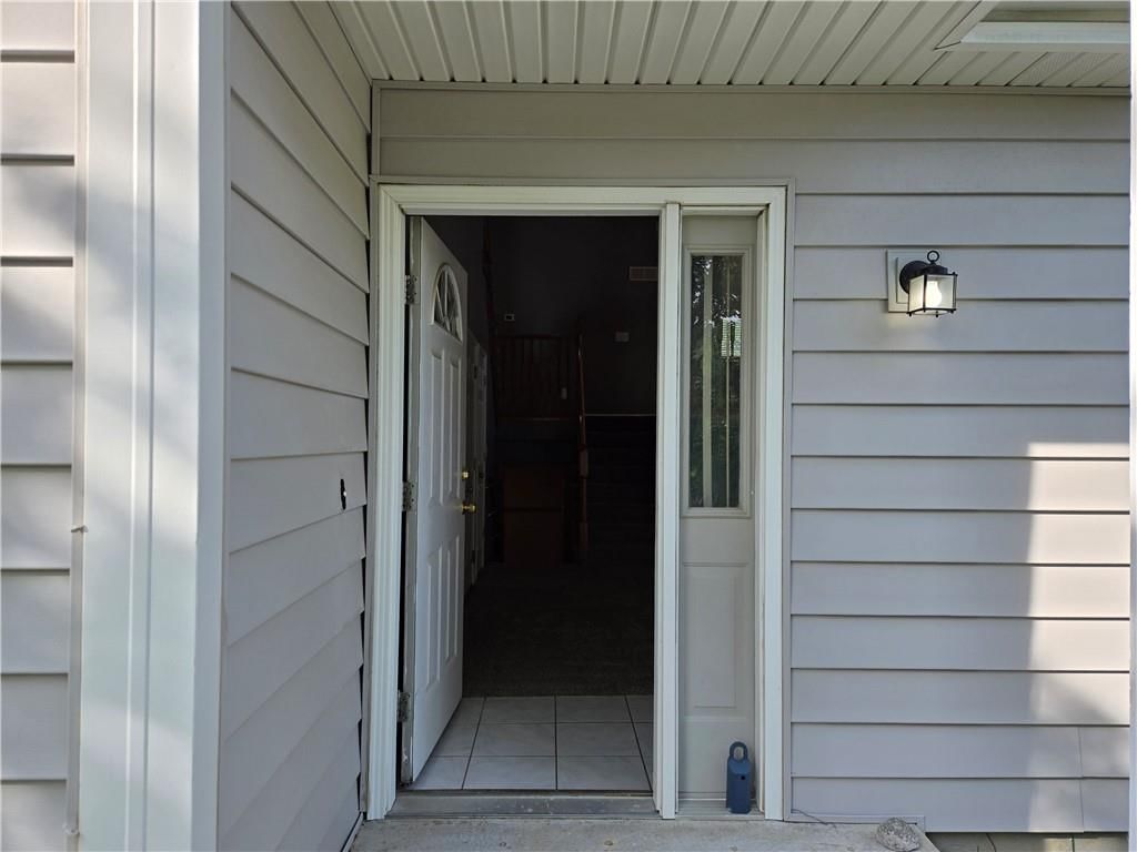 2128 SW British Drive — photo 7