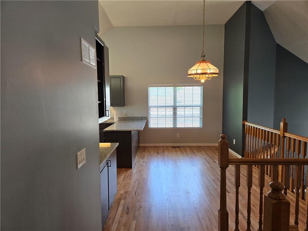 2128 SW British Drive — photo 13
