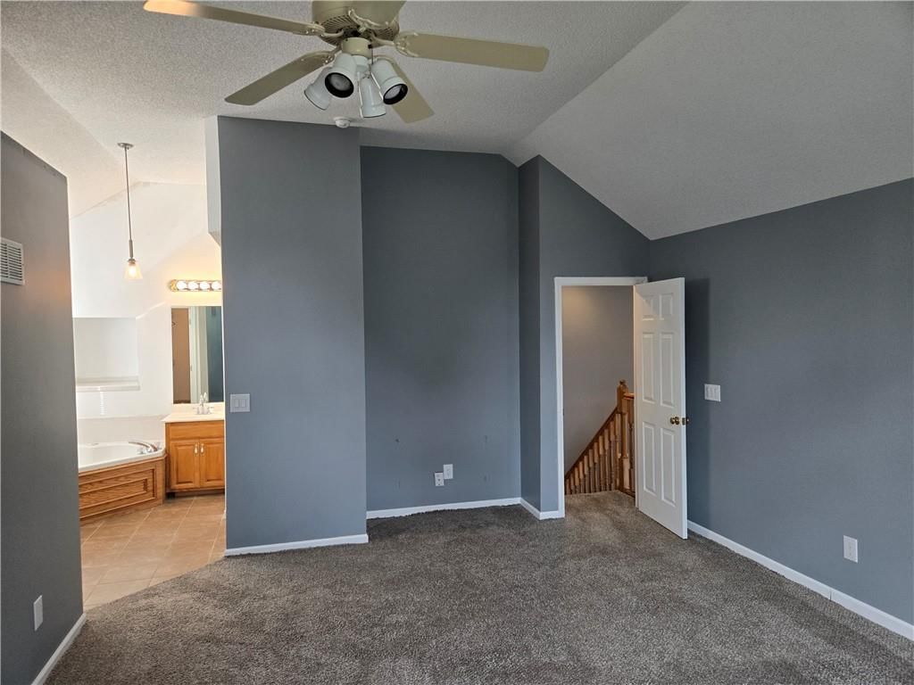 2128 SW British Drive — photo 30